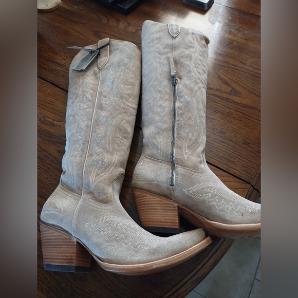Ariat Tan Suede Boots - Picture 3 of 10